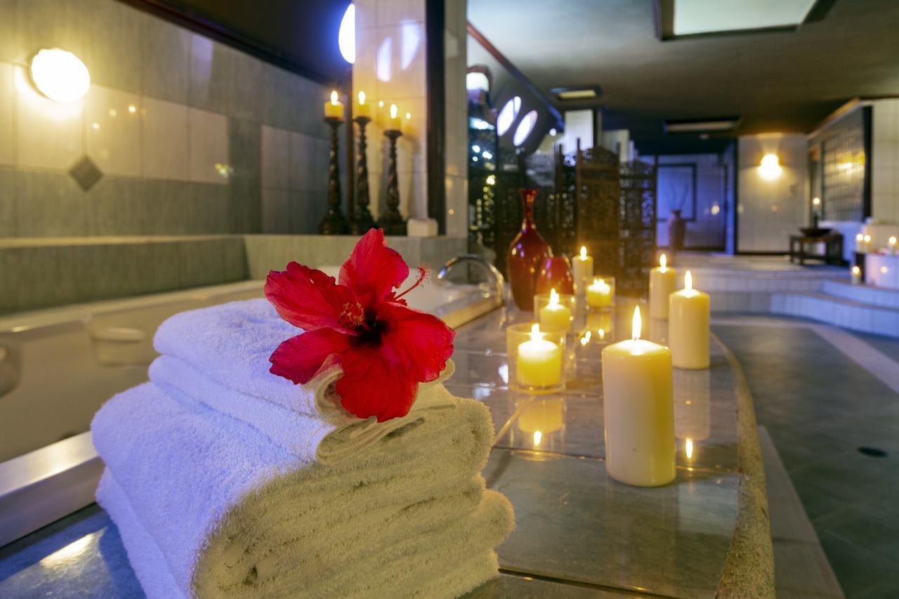 Le Grand Courlan Spa Resort Adults Only Black Rock Ngoại thất bức ảnh