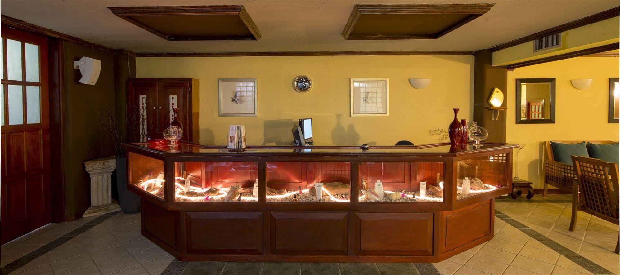 Le Grand Courlan Spa Resort Adults Only Black Rock Ngoại thất bức ảnh
